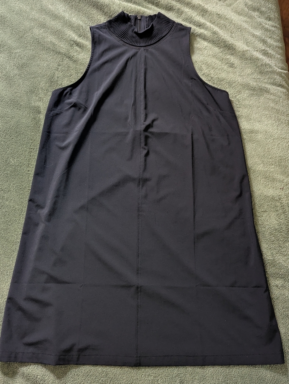Athleta Black Sleeveless Mock-Neck Mini Shift Dress